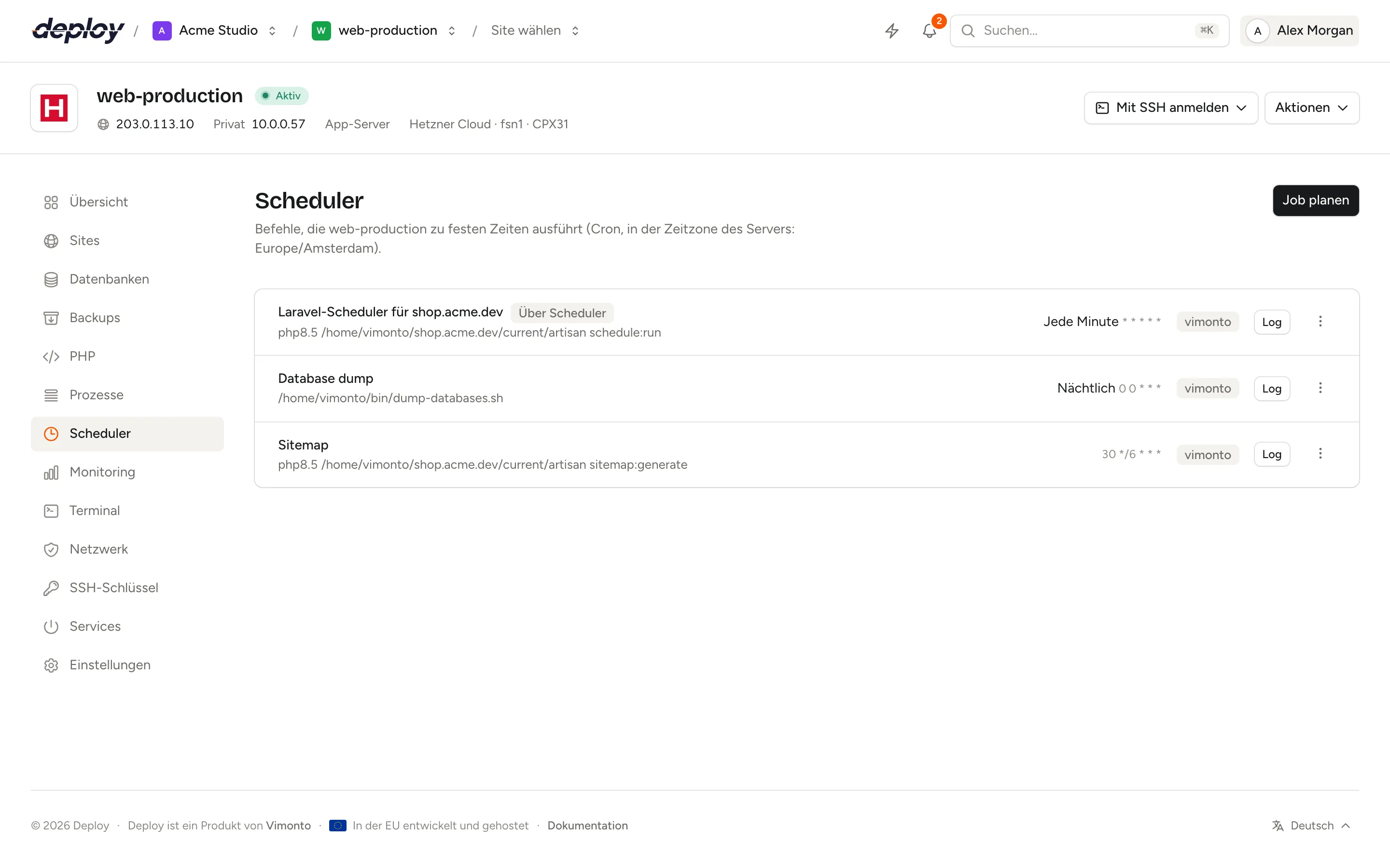 Die Seite Scheduler mit den Standard-Jobs und einem Laravel-Scheduler-Job, der jede Minute läuft