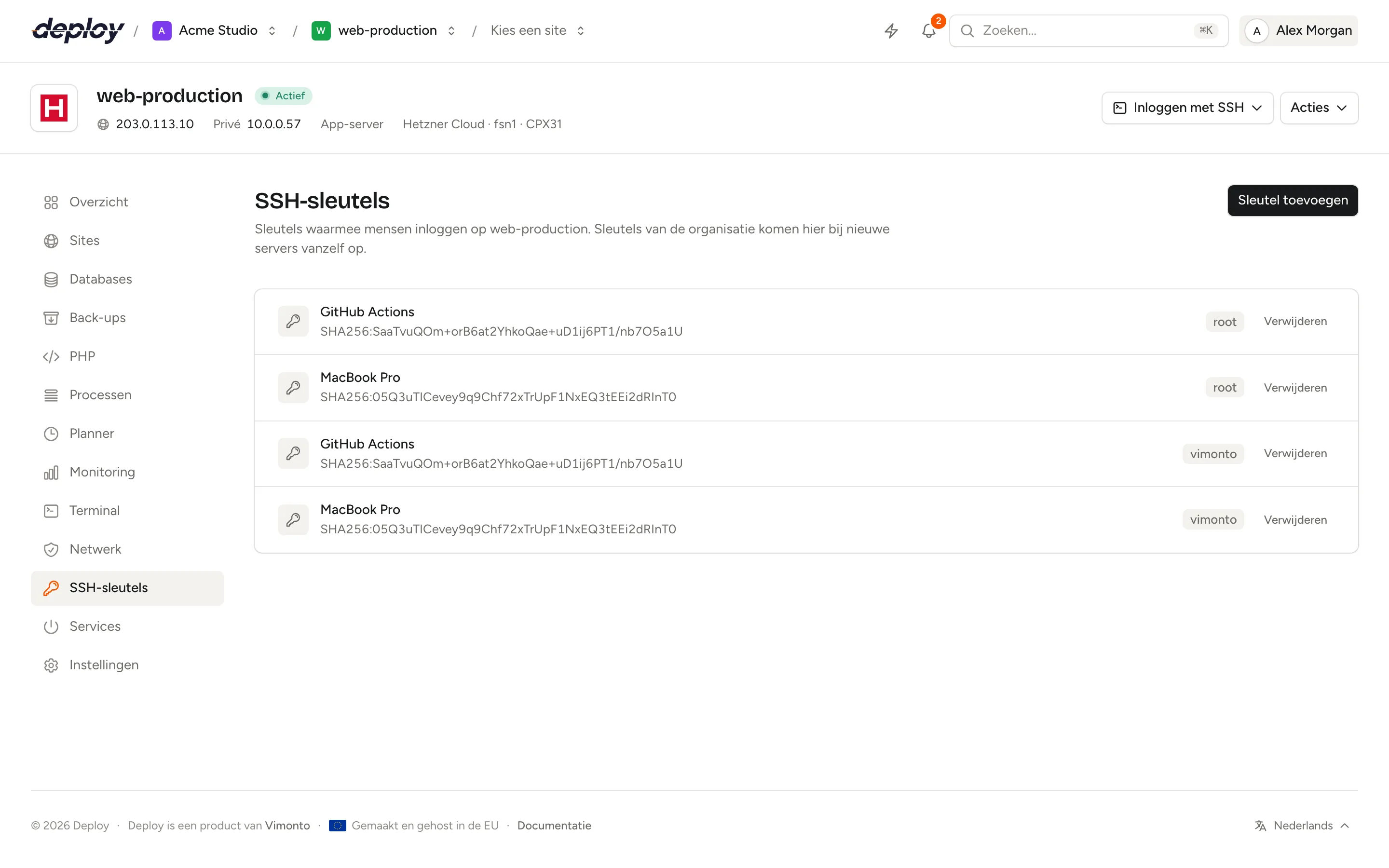 De pagina SSH-sleutels van een server met de sleutels, hun gebruiker en fingerprint